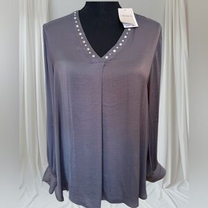 CARMEN MARC VALVO V-NECK STUDDED GREY SILKY DRESSY BUSINESS BLOUSE SIZE MED NEW